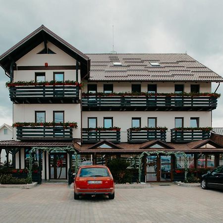 Popasul Transilvania Piatra Fantanele Buitenkant foto