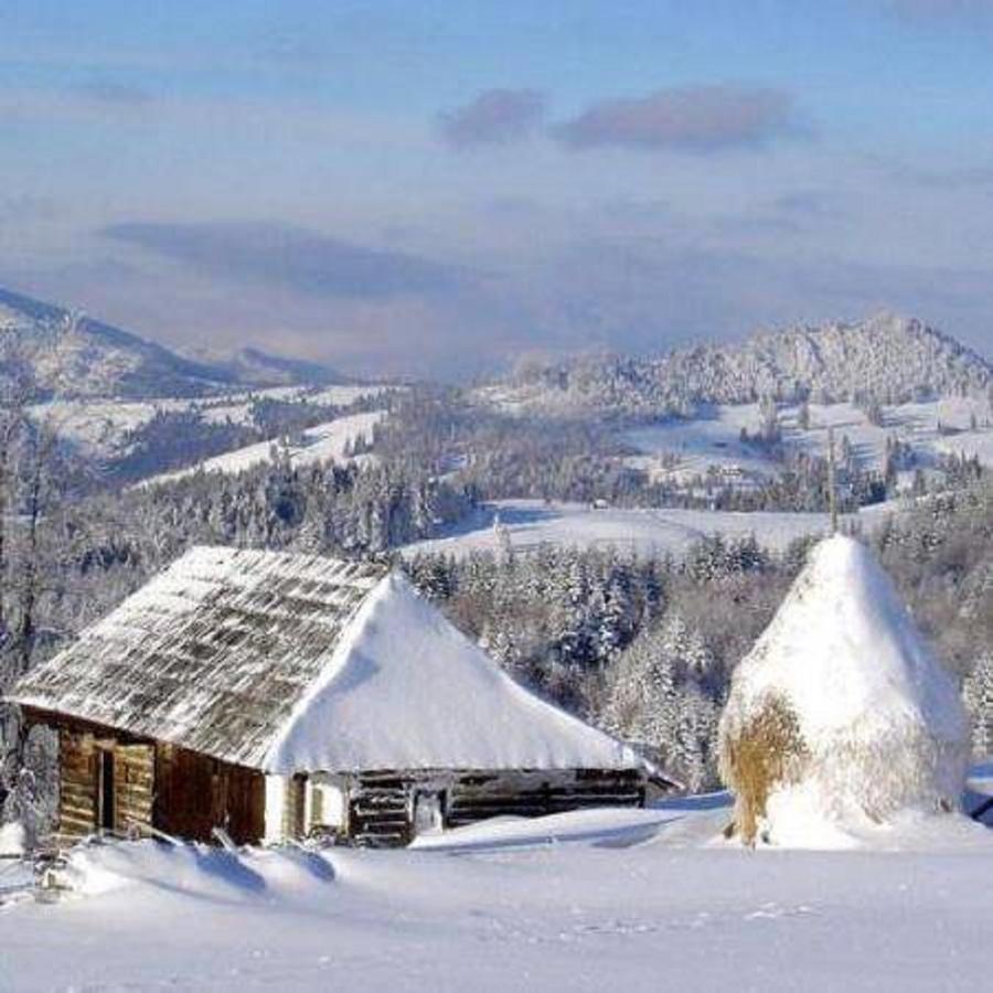 Popasul Transilvania Piatra Fantanele Buitenkant foto